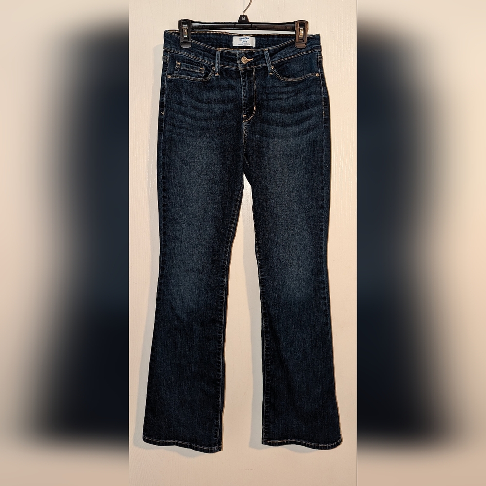 Denizen Levi's Women's 8M - W29 x L32 - Bootcut Flare Jeans